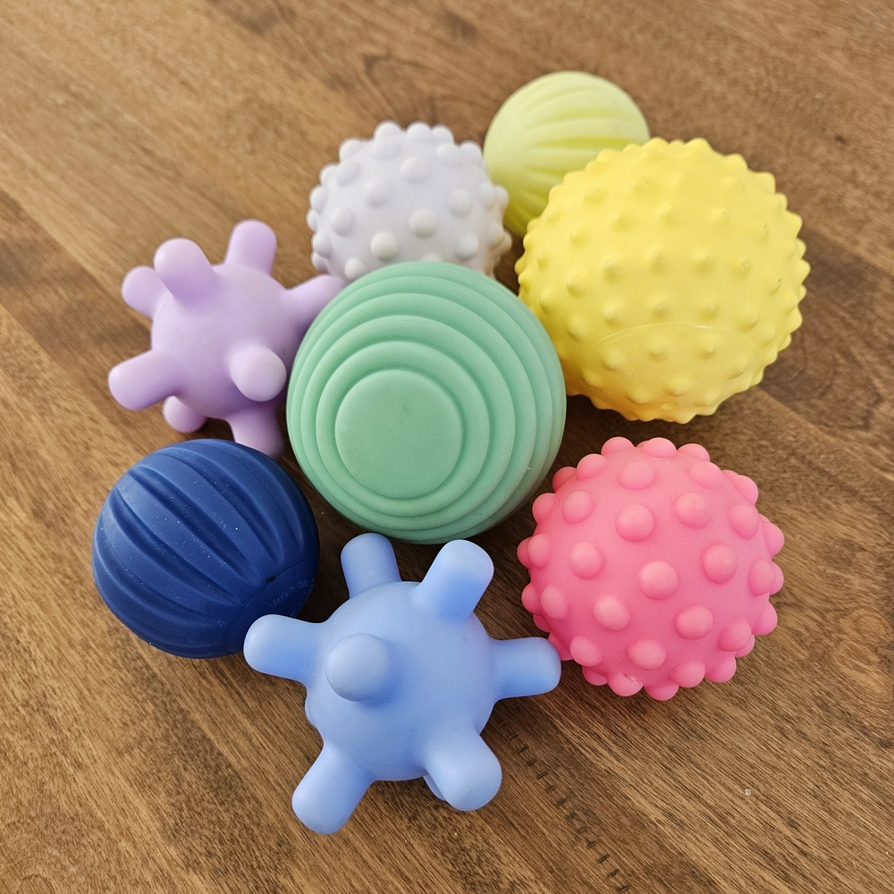 5/$25 Colorful Textured Sensory Balls Set